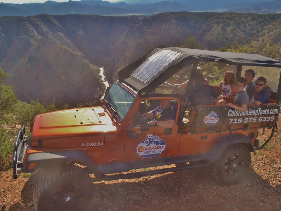 Colorado-Jeep-Tours-over-the-Royal-Gorge-3